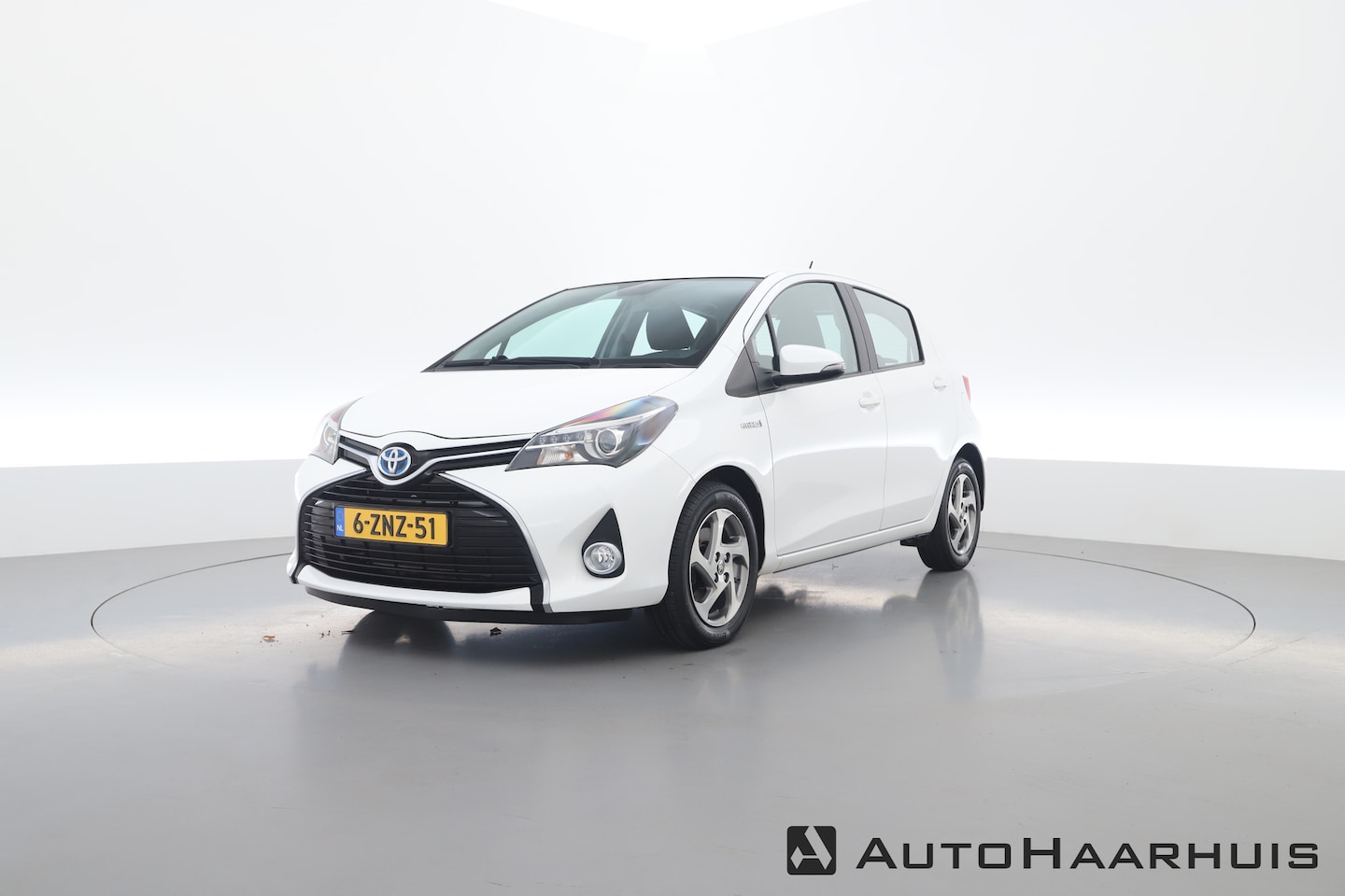 Toyota Yaris - 1.5 Hybrid Aspiration Camera | Bluetooth | Automaat - AutoWereld.nl