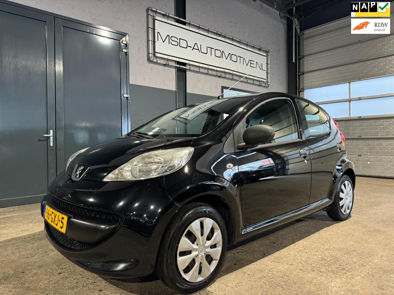 Peugeot 107 - 1.0-12V XR 1.0-12V XR - AutoWereld.nl