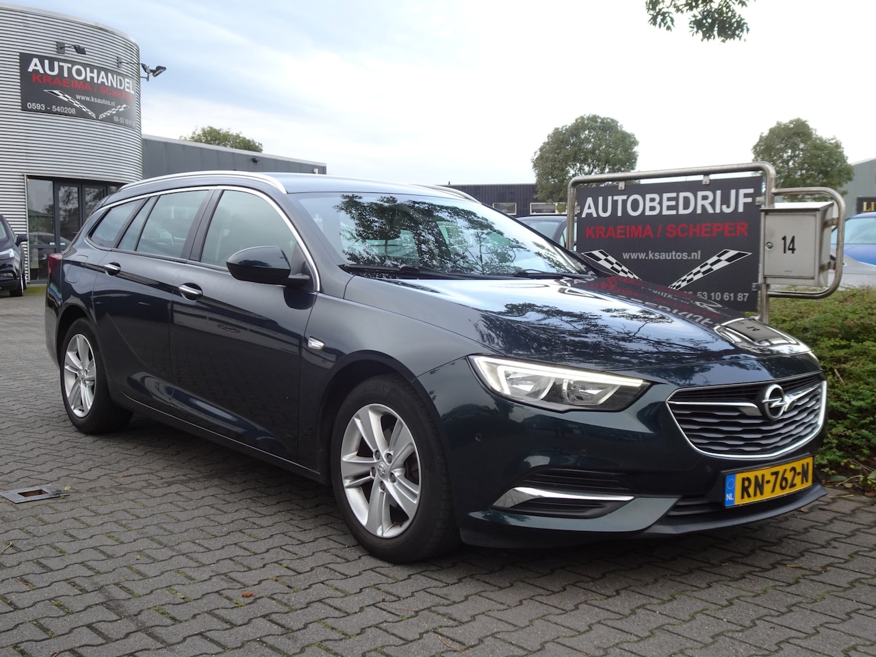 Opel Insignia Sports Tourer - 1.5 Turbo Business Executive 1.5 Turbo Business Executive - AutoWereld.nl