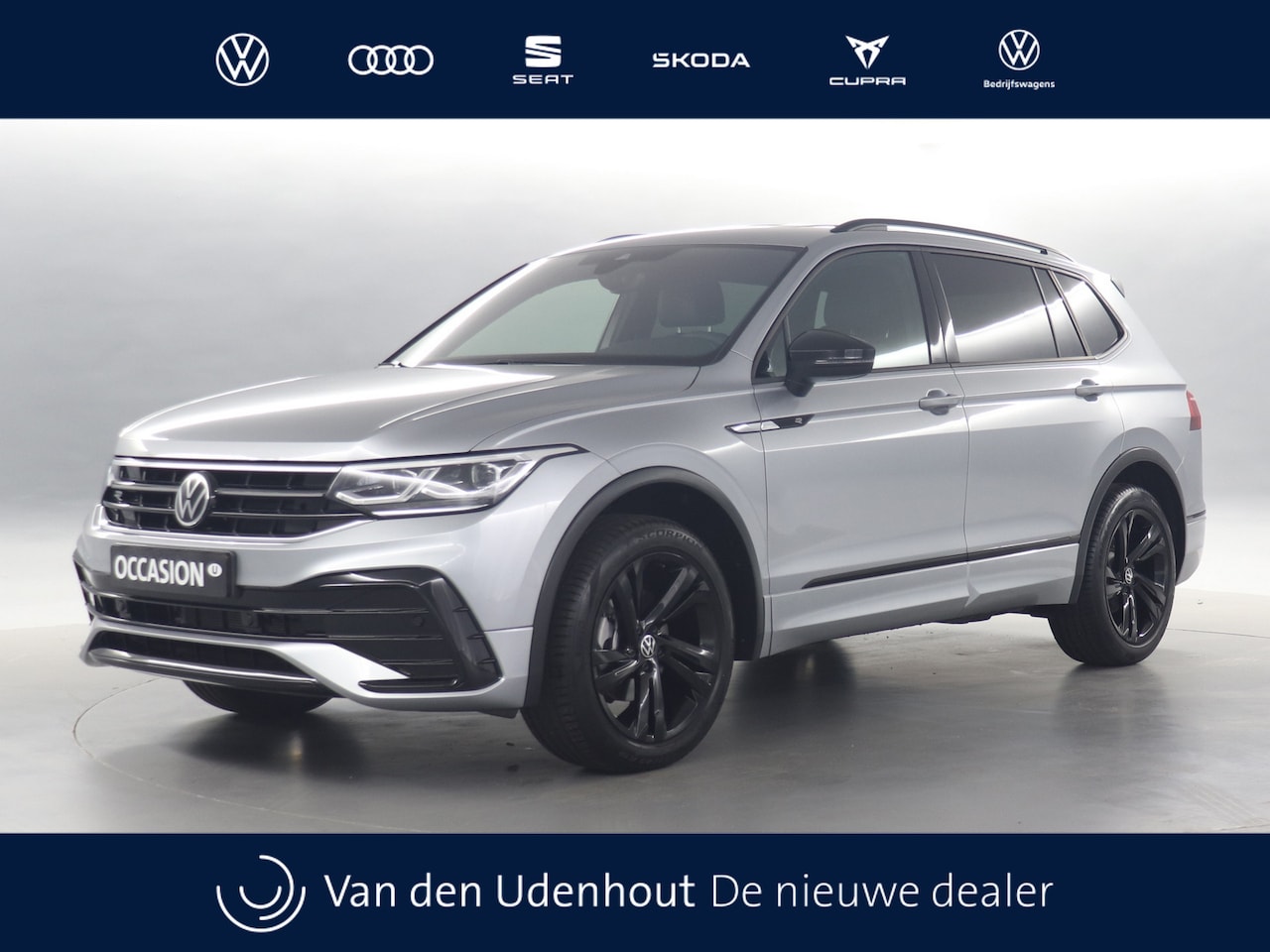 Volkswagen Tiguan Allspace - 1.5 TSI 150pk R-Line Business 7p. / Navigatie / Camera / Stoel/Stuurverwarming / Trekhaak - AutoWereld.nl