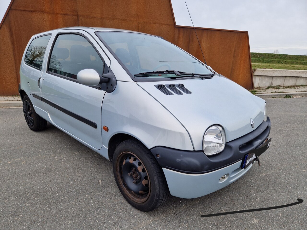 Renault Twingo - 1.2 Cinétic Automaat 20€ per maand !! 1 op 20 ZUINIG ! zondag op afspraak - AutoWereld.nl