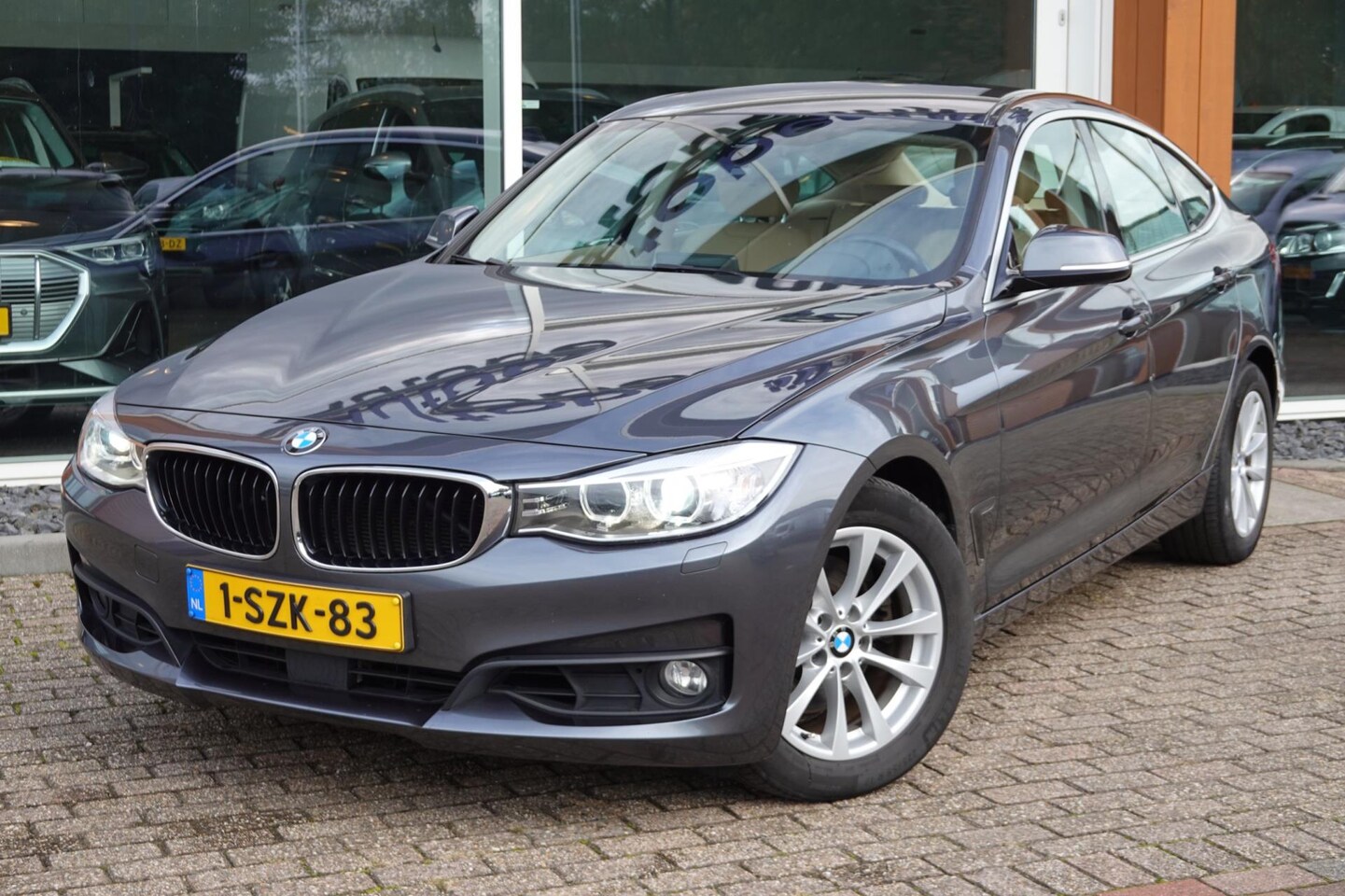 BMW 3-serie Gran Turismo - 328i High Executive 328i High Executive - AutoWereld.nl