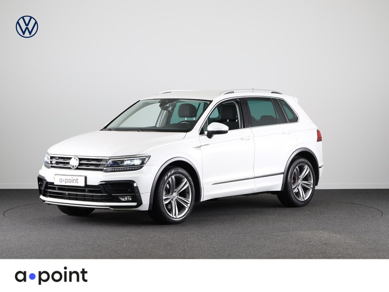 Volkswagen Tiguan - 1.4 TSI ACT Highline Business R 150PK | Automaat (DSG) | Navigatie | Winterpakket | Elektr - AutoWereld.nl