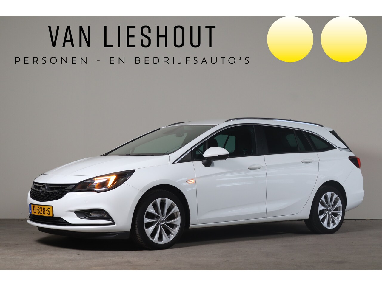 Opel Astra Sports Tourer - 1.6 CDTI Business+ NL-Auto!! Apple Car-play I Navigatie I Camera --- A.S. ZONDAG OPEN VAN - AutoWereld.nl