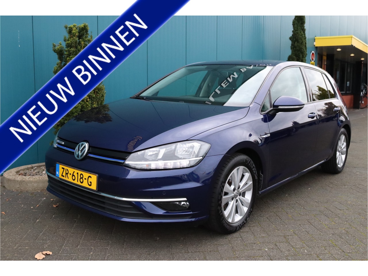 Volkswagen Golf - 1.5 TSI Comfortline Executive Comfort ECC/ADAPT.CRUISE/BLUETOOTH/NAV/CARPLAY/LMV/PDC/A.R.C - AutoWereld.nl