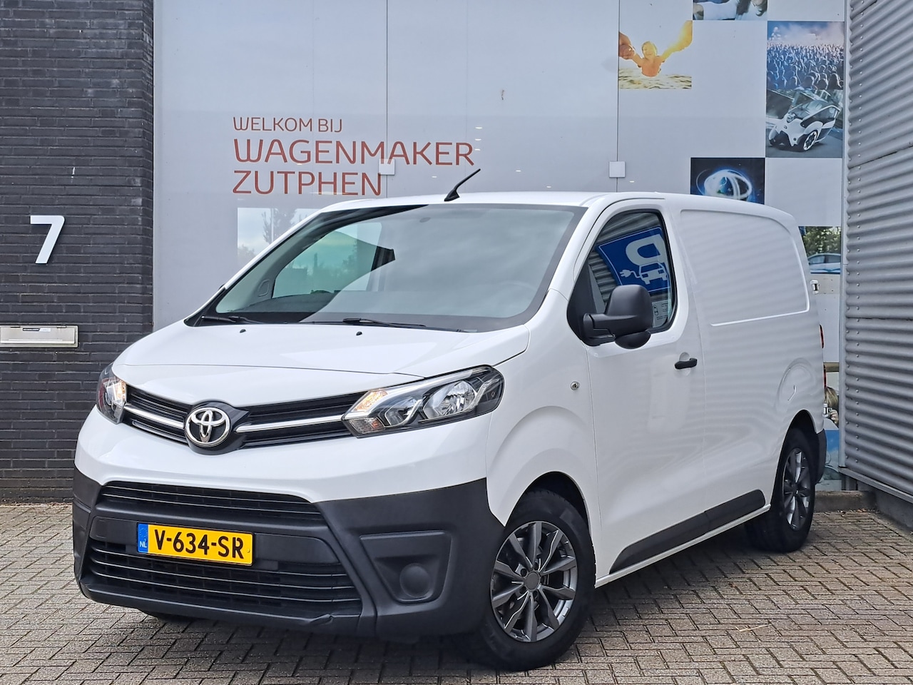 Toyota ProAce Compact - 1.6 D-4D Cool Comfort | PRIJS IS EX BTW | AIRCO | TREKHAAK | CRUISE CONTROL | - AutoWereld.nl