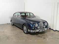 Jaguar Mark II - 3.8