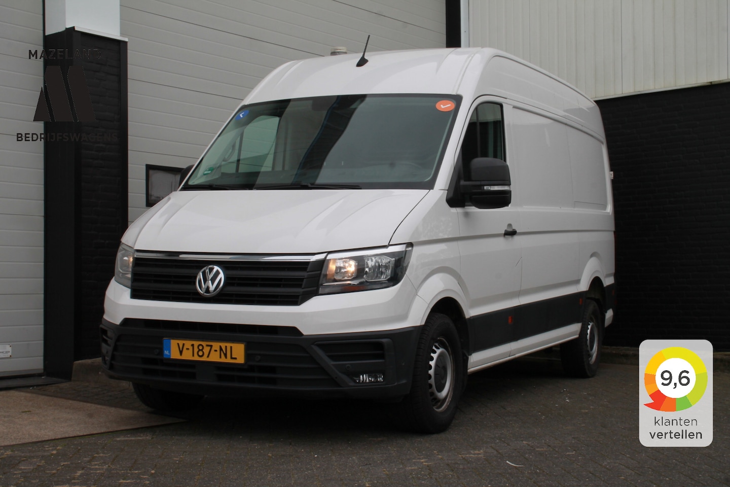 Volkswagen Crafter - 2.0 TDI L3H3 177PK EURO 6 - Airco - Cruise - Navi - €17.900,- Excl. - AutoWereld.nl