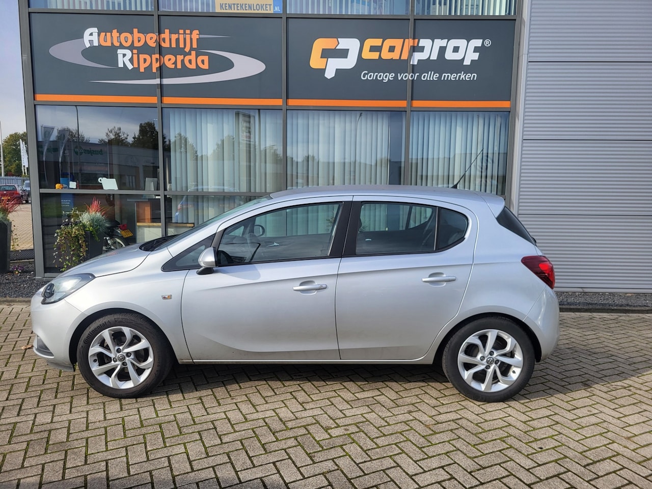 Opel Corsa - 1.4 Edition 1.4 Edition - AutoWereld.nl