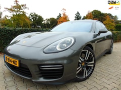 Porsche Panamera - 4.8 GTS , Dealer Onderhouden , Full Option , Camera / Carbon / Leder / Schuifdak / Isofix