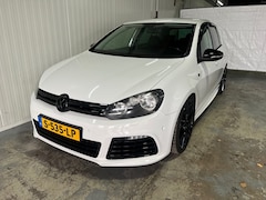 Volkswagen Golf - 1.4 TSI Highline R-Line