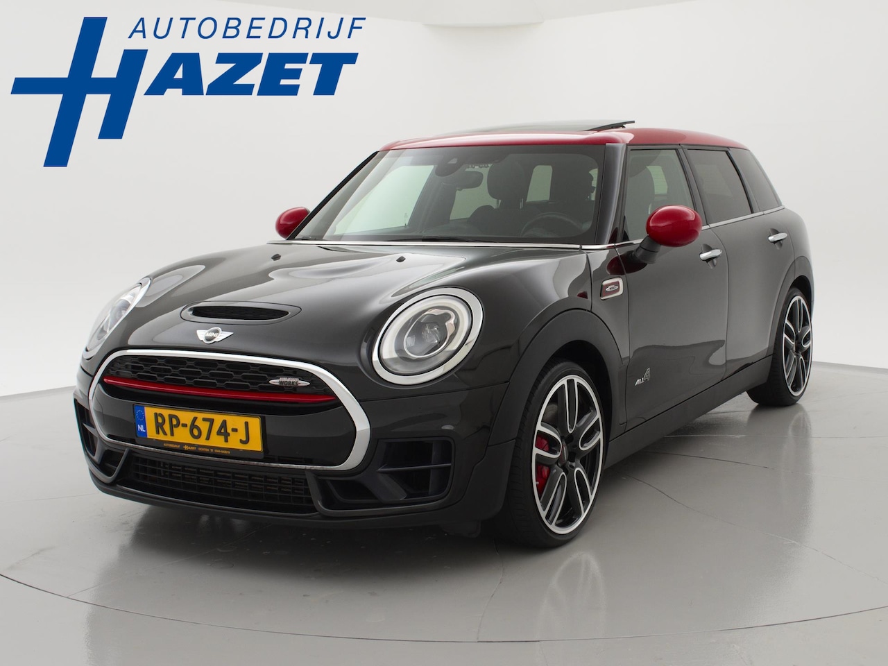 MINI Clubman - Mini S 2.0 JOHN COOPER WORKS JCW ALL4 231 PK AUT. + PANORAMA / CAMERA / CARPLAY - AutoWereld.nl