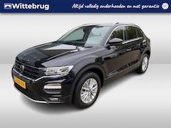 Volkswagen T-Roc - 1.0 TSI 115pk Style / Navigatie / Clima / PDC / 16" LMV