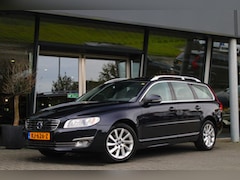 Volvo V70 - T4 Polar+ | Luxury Line | Inscription Line | Schuifdak | Softleder | Nivomat | Bi-Xenon |