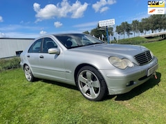 Mercedes-Benz C-klasse - 180 Elegance climate controle, lichtm velgen, nieuwe apk