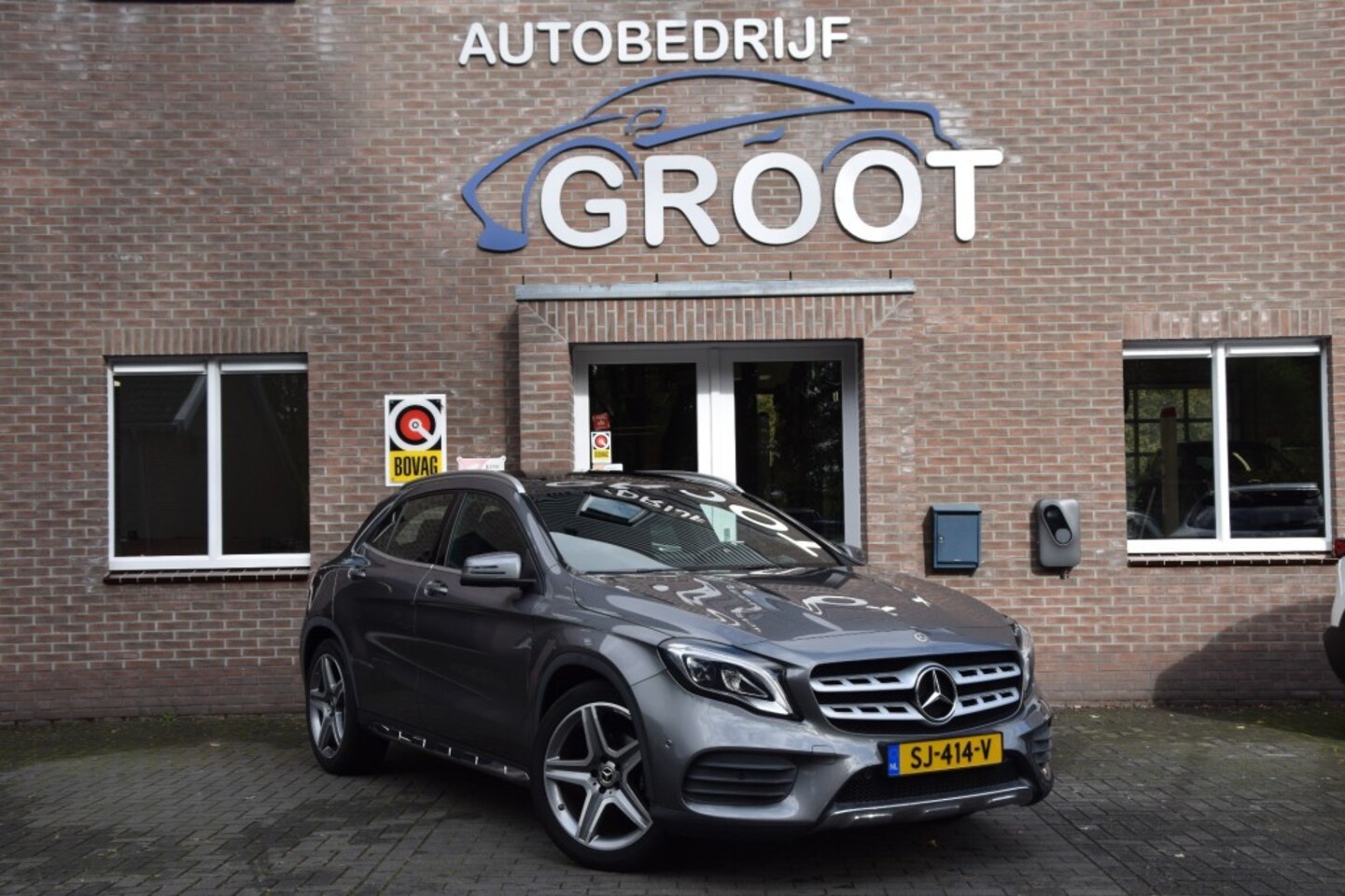 Mercedes-Benz GLA-Klasse - 180 Business Solution AMG! CAMERA/PANO.DAK/ALCANTARA ned auto - AutoWereld.nl