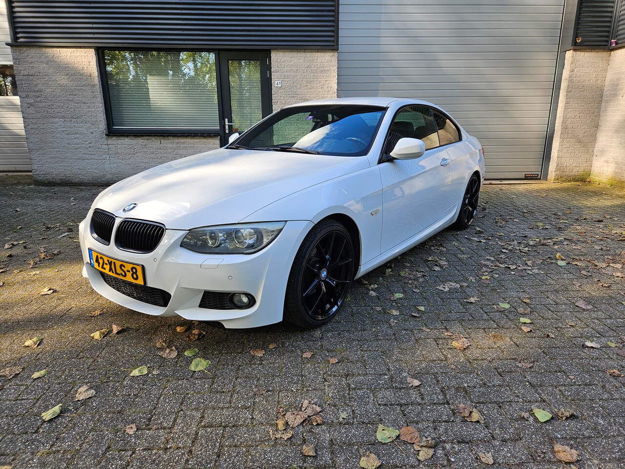 BMW 3-serie Coupé - 320i Corporate Lease Business Line Sport - AutoWereld.nl