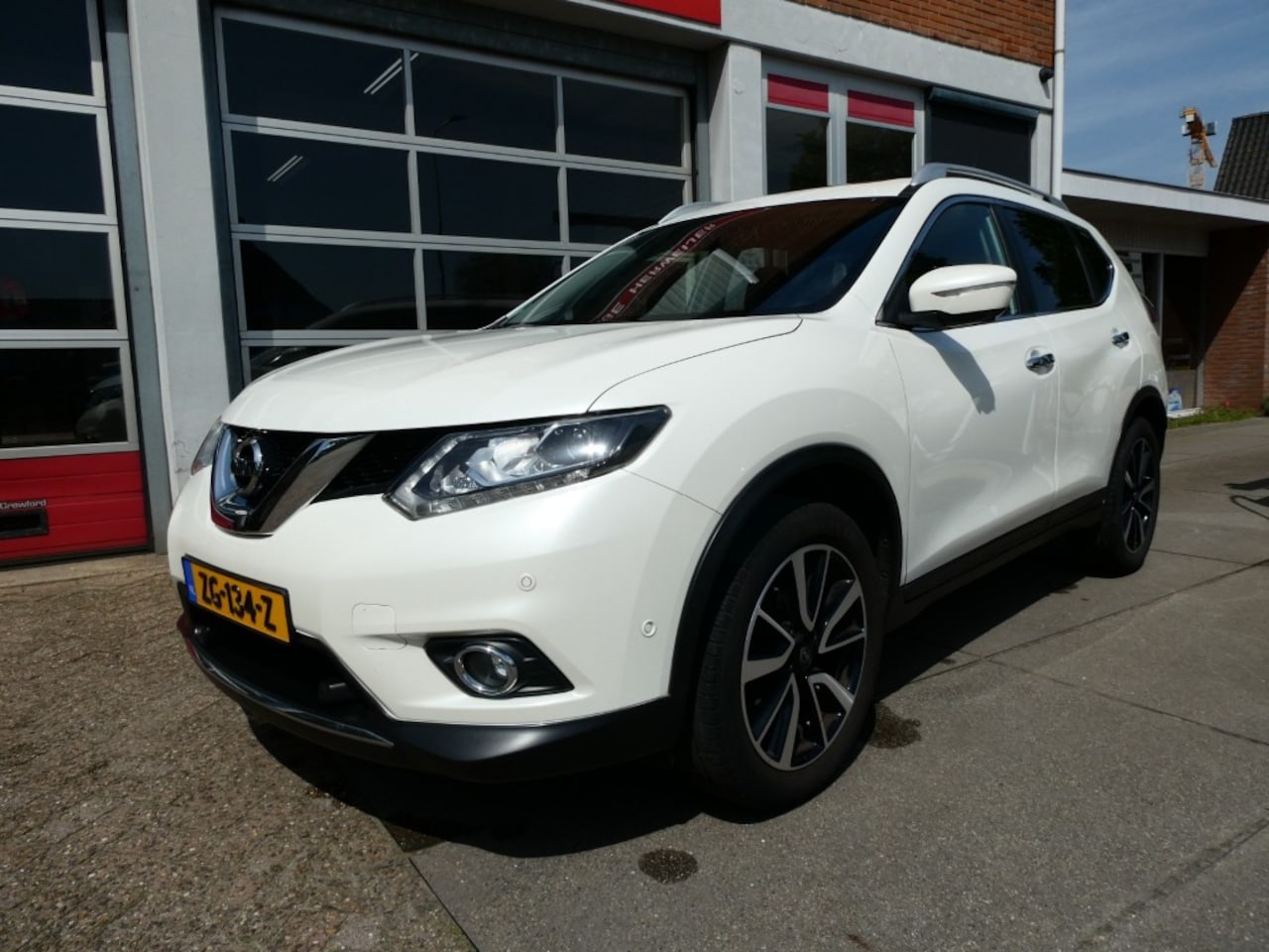 Nissan X-Trail - 1.6 DIG-T TEKNA camera/cruise/klima/leer/keyless/met.Lak - AutoWereld.nl