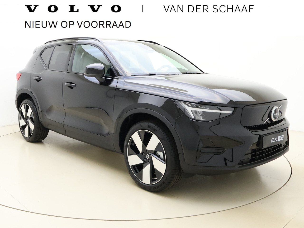 Volvo EX40 - Extended Range Ultra 82 kWh / Direct leverbaar / Nieuw / 20'' / Donker glas / Dawn Fusion - AutoWereld.nl