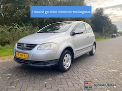 Volkswagen Fox - 1.2 Trendline met set winterbanden op velg