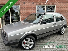 Volkswagen Golf - 1.6 Madison