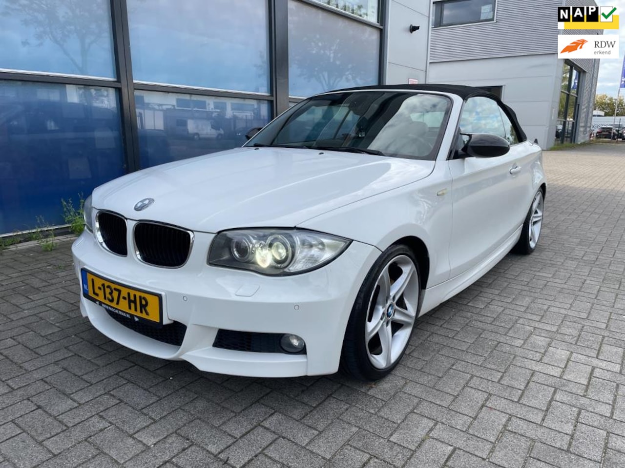 BMW 1-serie Cabrio - 118i 118i - AutoWereld.nl