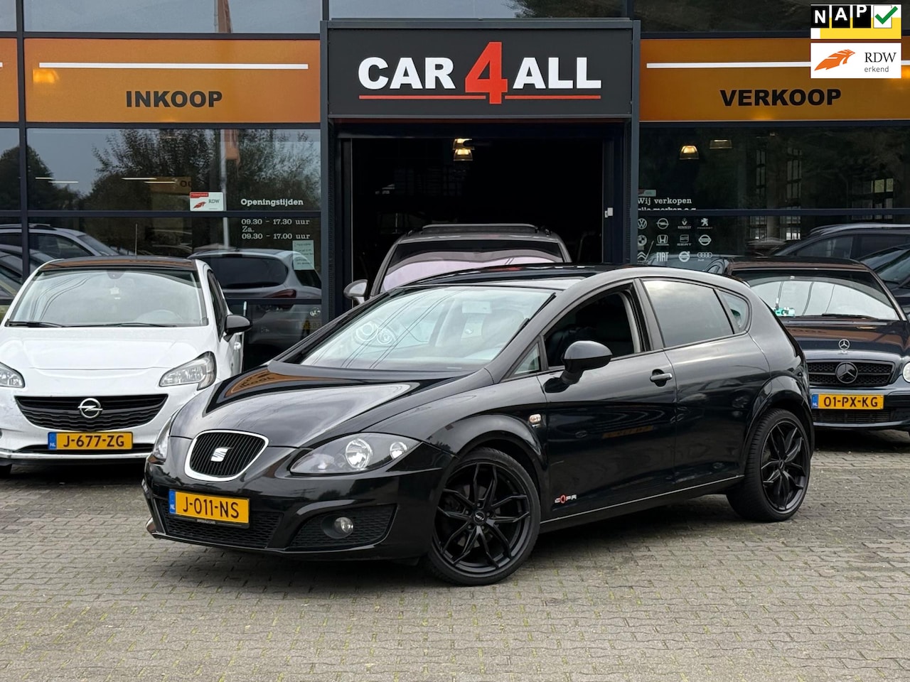 Seat Leon - 1.4 TSI NAVI/STLVRM/PDC/CRUISE/CLIMA/18INCH//APK 24-10-2025 - AutoWereld.nl