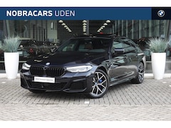 BMW 5-serie - 530e High Executive M Sport Automaat / Schuif-kanteldak / Sportstoelen / Stoelverwarming /