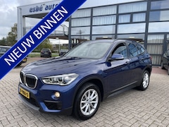 BMW X1 - sDrive20i Automaat 192 pk Executive Edition Navigatie Prof Head-Up Camera Parkeersonsoren