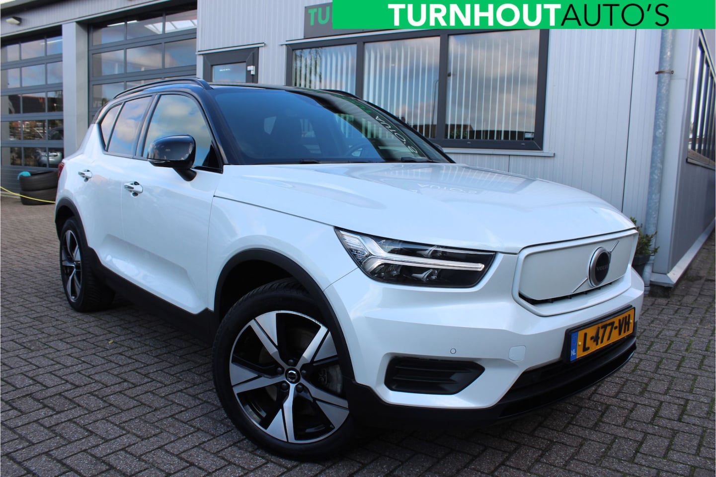 Volvo XC40 - Recharge Twin Plus Camera | Keyless - AutoWereld.nl