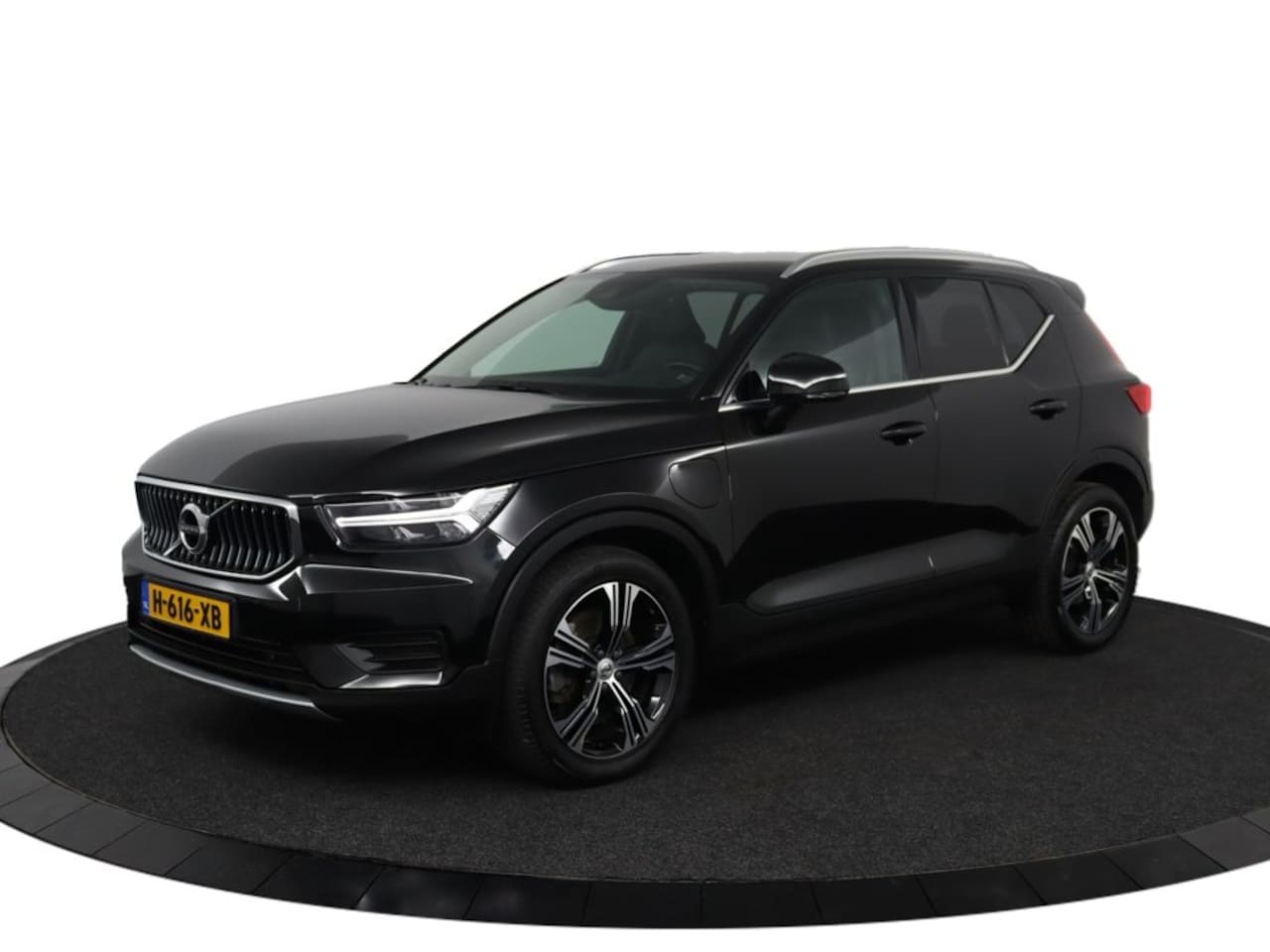 Volvo XC40 - T5 TWIN ENGINE GEART - AutoWereld.nl