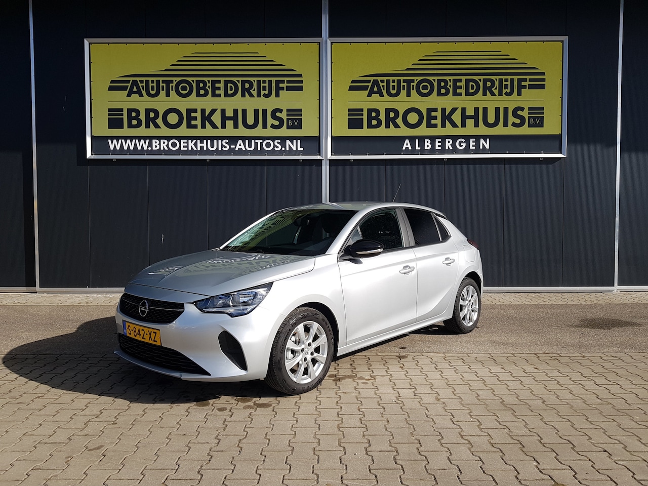 Opel Corsa - 1.2 Level 2 1.2 Level 2 - AutoWereld.nl