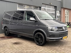 Volkswagen Transporter - 2.0 TDI L2H1 DC 150PK Airco Cruise controle Trekhaak 2500kg trekgewicht Schuifdeur Parkeer