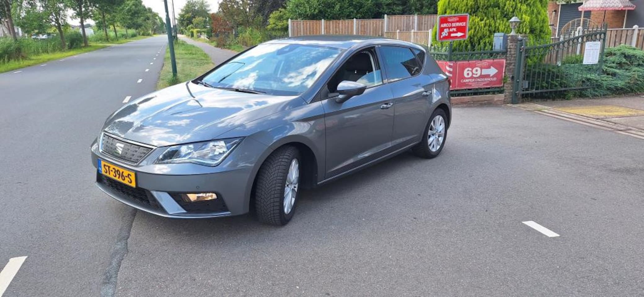 Seat Leon - 1.0 EcoTSI Style Business Intense auto is inclusief BTW - AutoWereld.nl