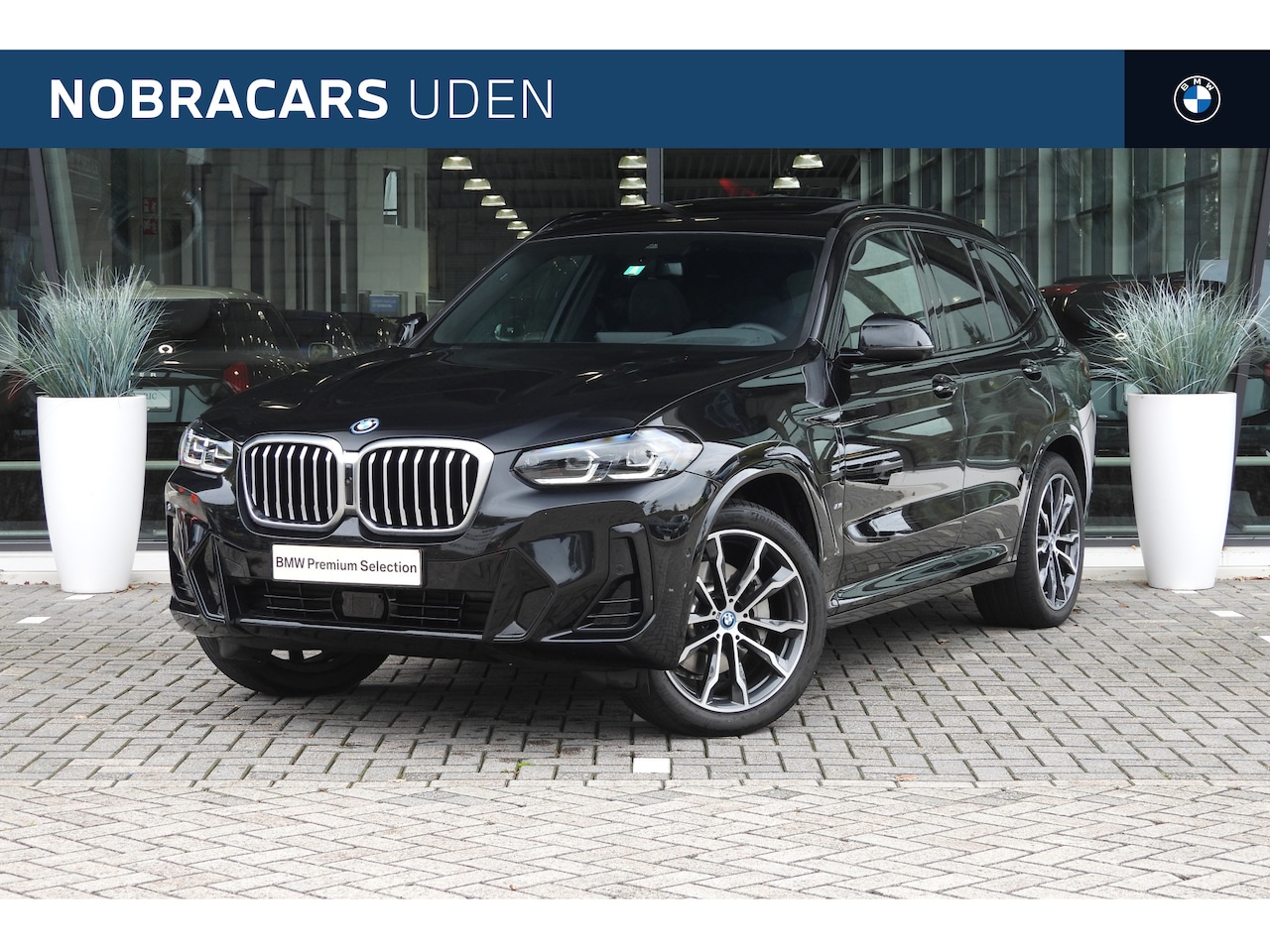 BMW X3 - xDrive30e High Executive M Sport Automaat / Panoramadak / Sportstoelen / Stoelverwarming / - AutoWereld.nl