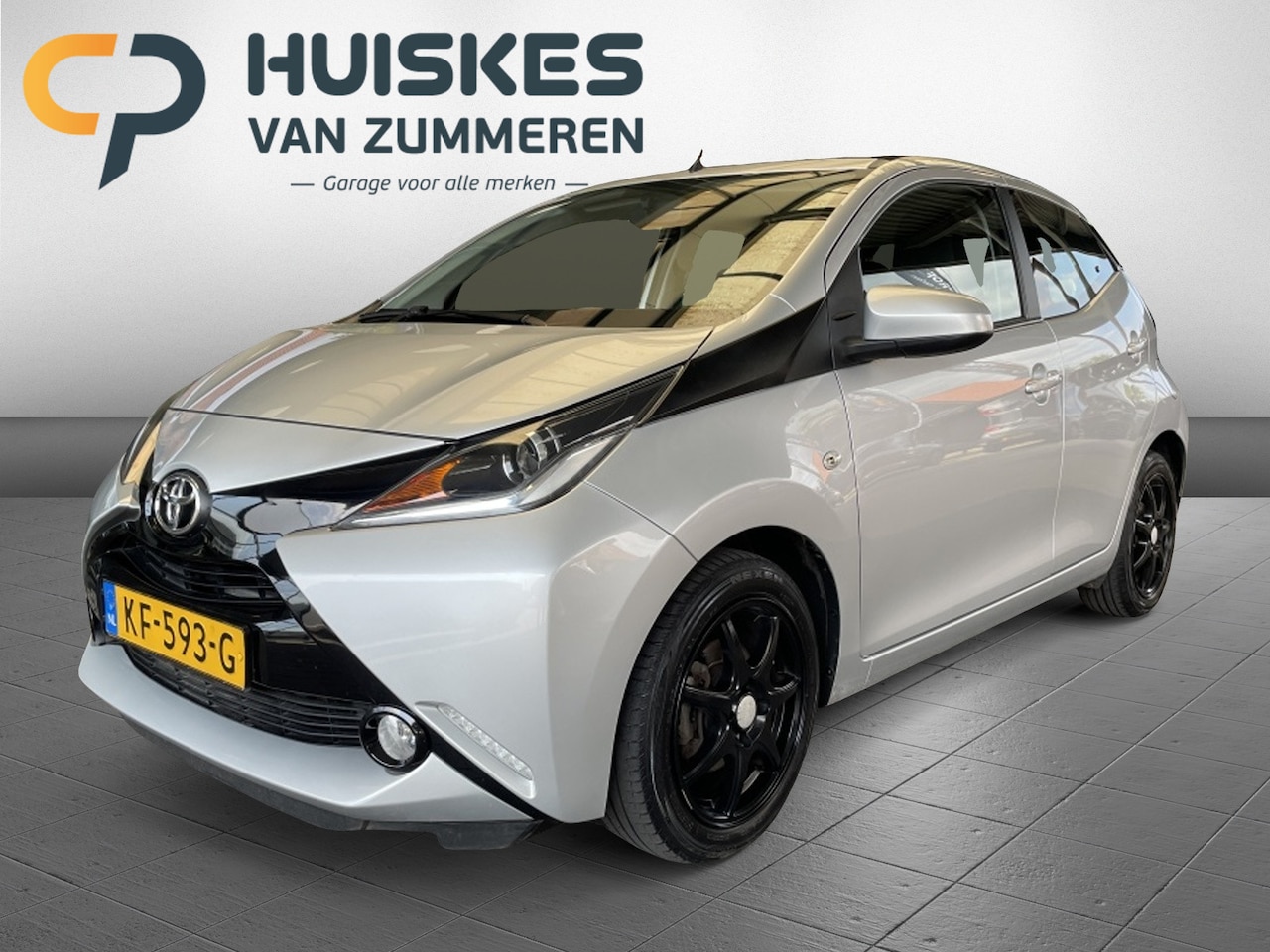 Toyota Aygo - 1.0 VVT-i x-wave | Elektrisch vouwdak - AutoWereld.nl