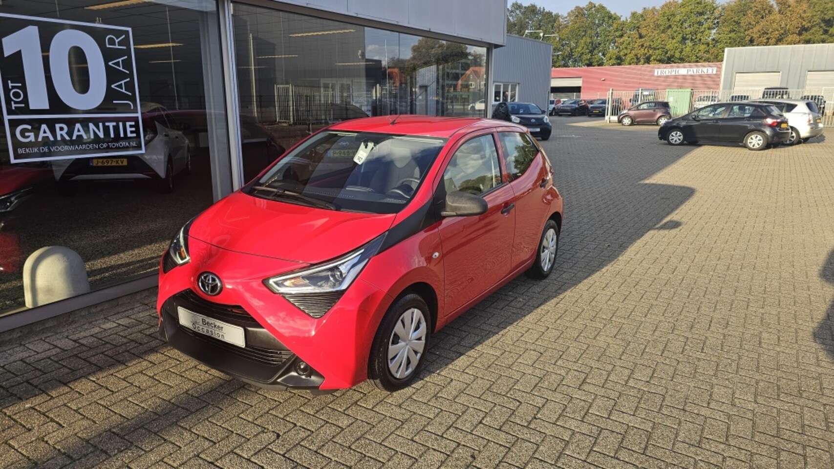 Toyota Aygo - 1.0 VVT-i x-fun 1.0 VVT-i x-fun - AutoWereld.nl