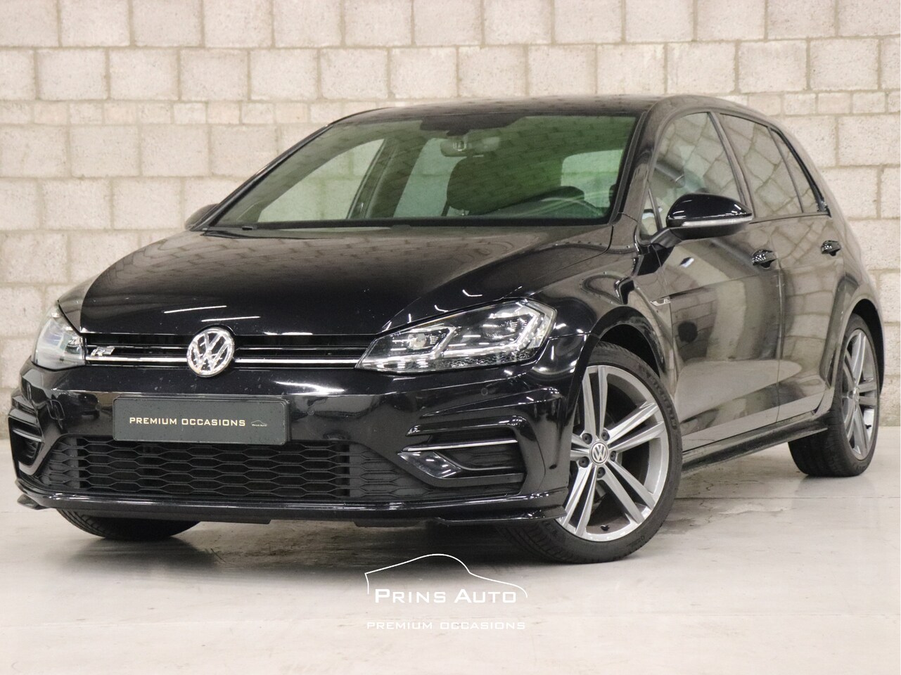 Volkswagen Golf - 1.5 TSI Highline Business R |VIRTUAL|CAMERA|ADAPTIVE|ORIG. NL| - AutoWereld.nl