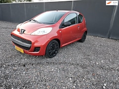 Peugeot 107 - 1.0-12V XR