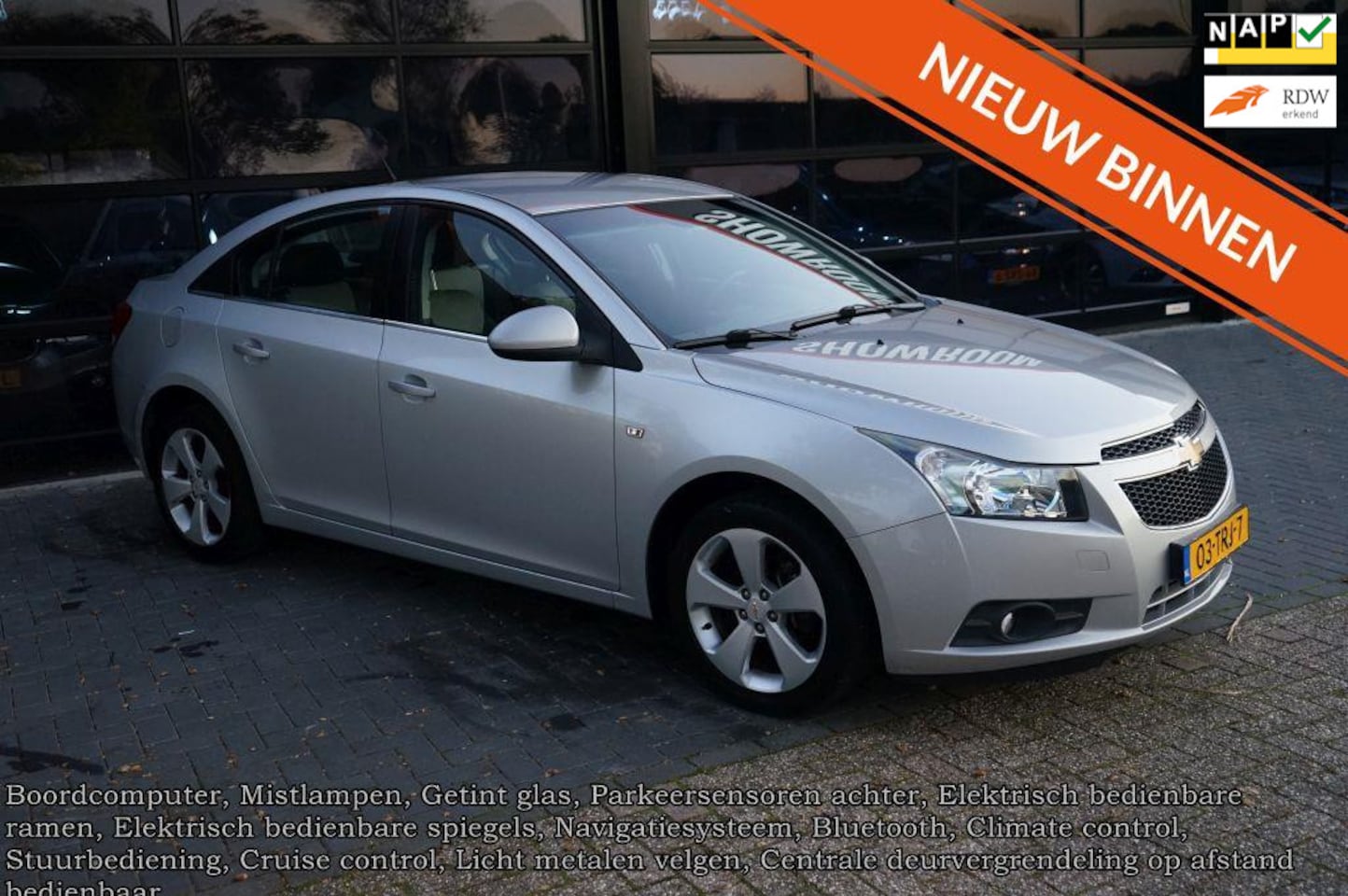 Chevrolet Cruze - 1.8 LTZ 1.8 LTZ, Clima, Navi, CC, PDC, Elek pakket - AutoWereld.nl