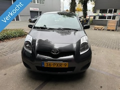 Toyota Yaris - 1.3 VVTi Comfort