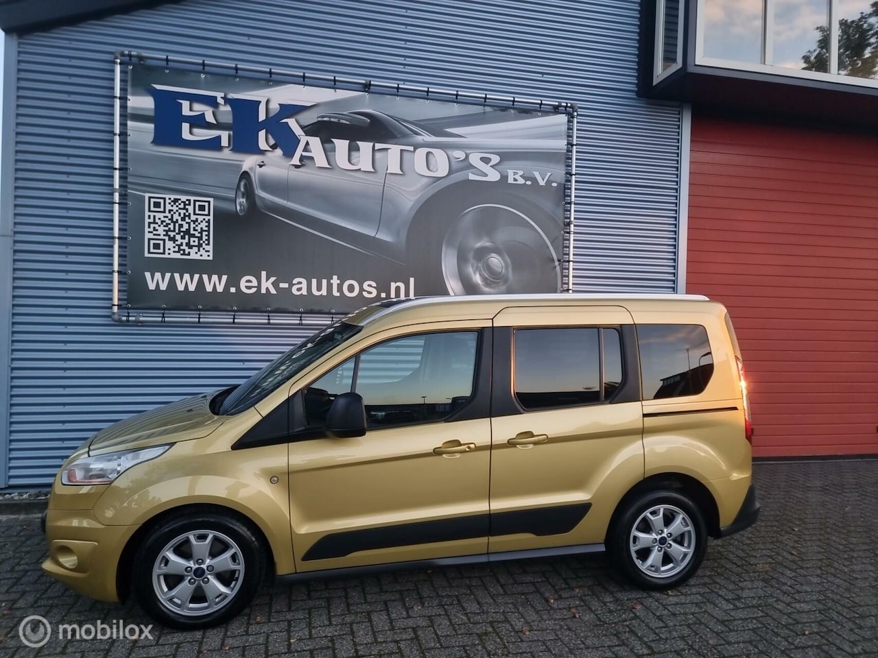 Ford Tourneo Connect - MPV Ecoboost - AutoWereld.nl