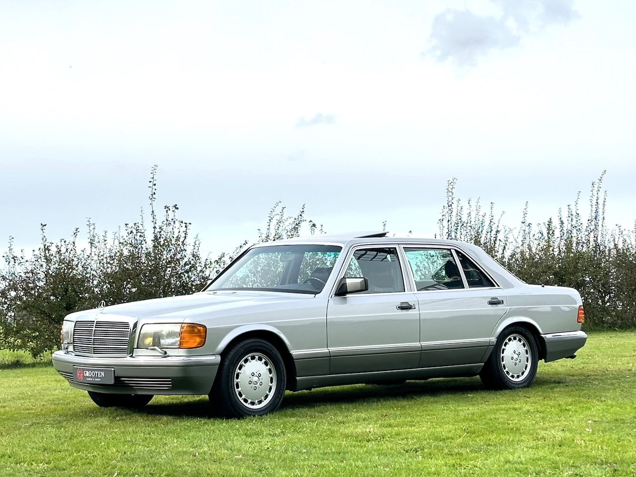 Mercedes-Benz S-klasse - 560 SEL - W126 - Astral Silber - AutoWereld.nl