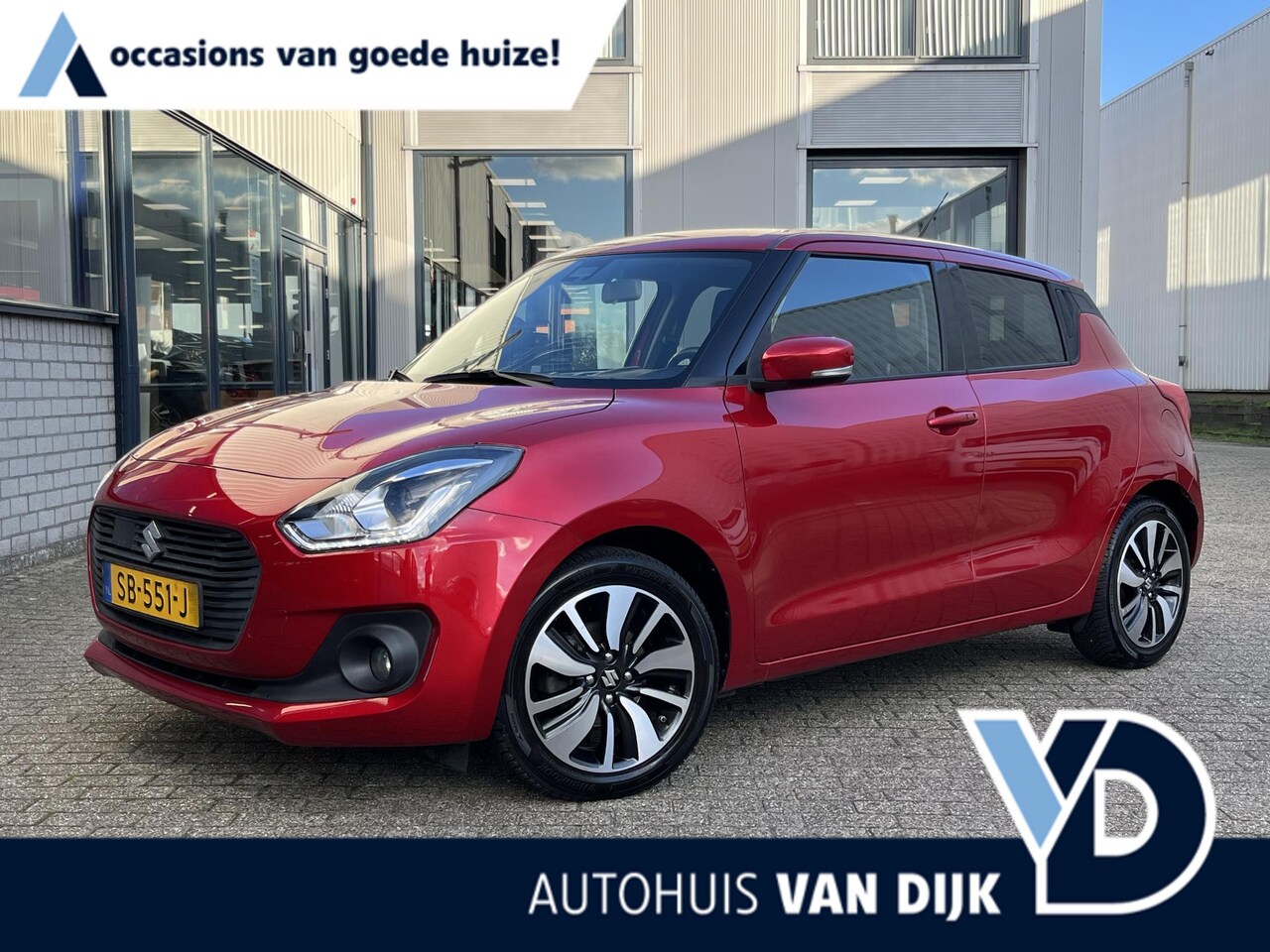 Suzuki Swift - 1.2 Stijl Smart Hybrid | NL Auto/2e Eig./Navi/Clima/Cruise/Camera/16"/Privacy Glass/Afn. T - AutoWereld.nl