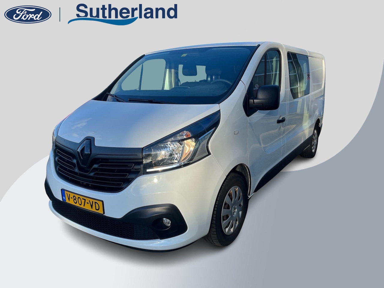 Renault Trafic - 1.6 dCi T29 L2H1 DC Luxe | 145pk | Dubbele Cabine | Trekhaak | Cruise Control | Navigatie - AutoWereld.nl