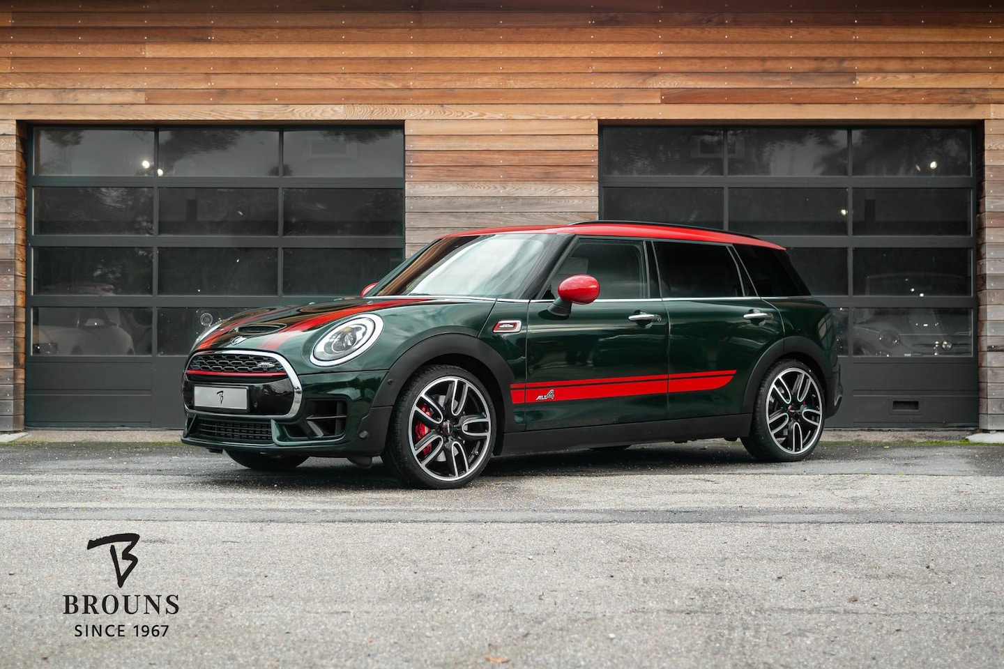 MINI Clubman - Mini 2.0 John Cooper Works ALL4 Chili 231pk *HUD-ACC-Camera-19"-JCW - AutoWereld.nl