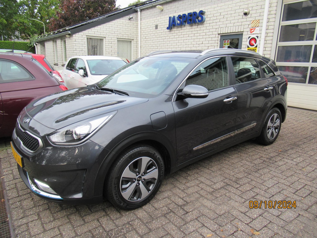 Kia Niro - 1.6 GDi PHEV DynamicLine plug in hybride - AutoWereld.nl