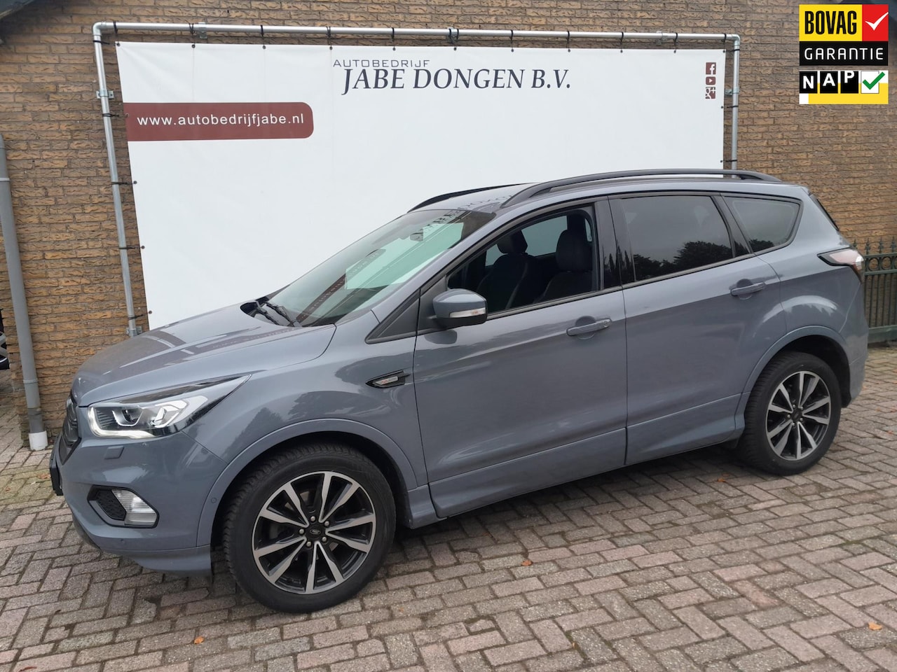 Ford Kuga - 1.5 EcoBoost ST Line AUTOMAAT - AutoWereld.nl