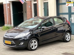 Ford Fiesta - 1.4 Titanium-airco-elek ramen-1 jaar apk