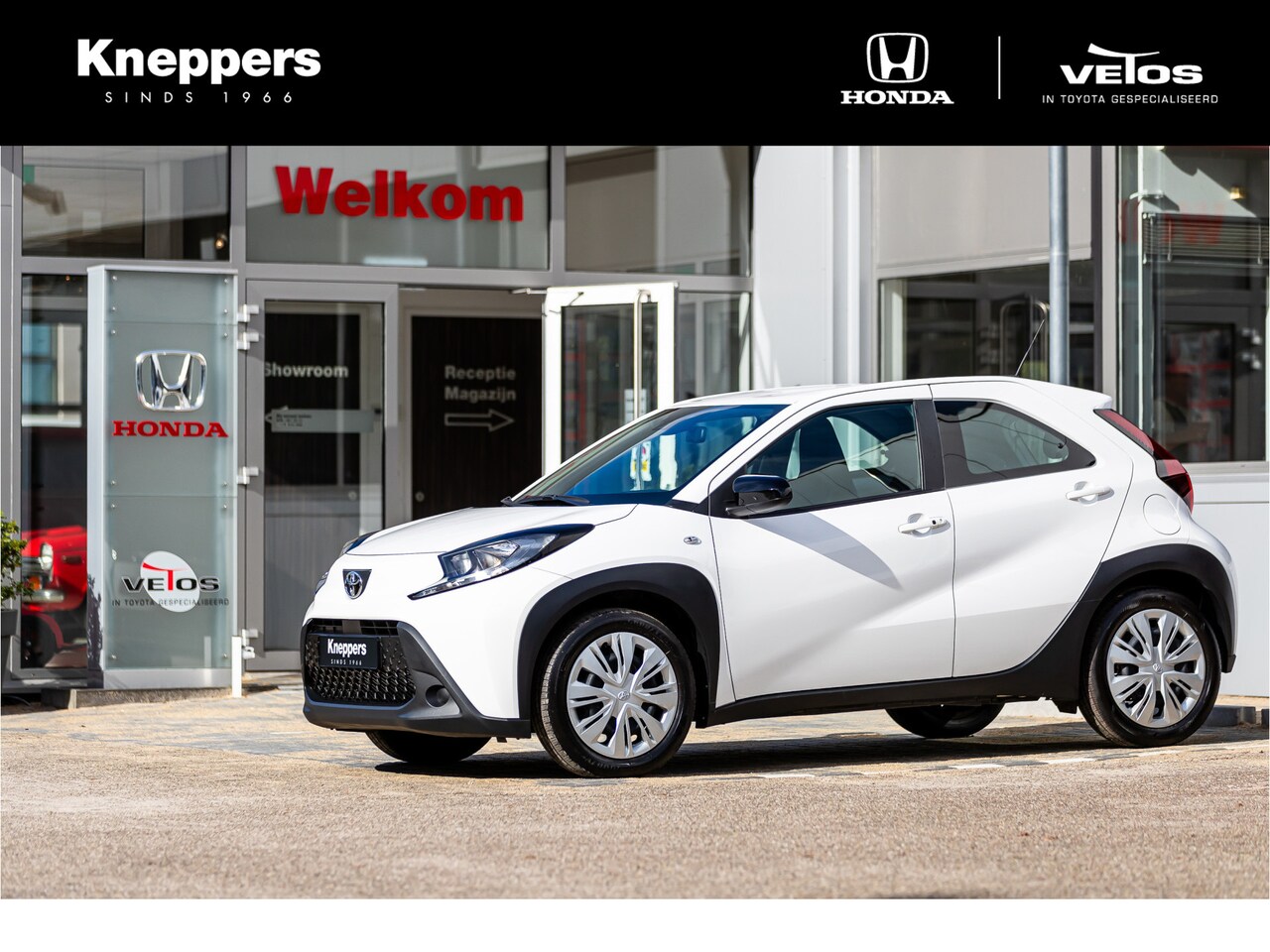 Toyota Aygo X - 1.0 VVT-i MT Play Cruise control, Apple/Android, Key-less, Stoelverwarming ,  All-in Rijkl - AutoWereld.nl